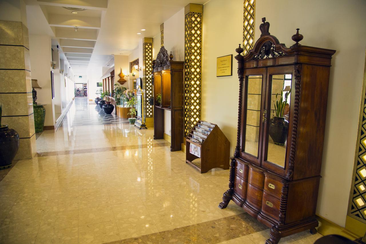 Summit Parkview Yangon Hotel Esterno foto
